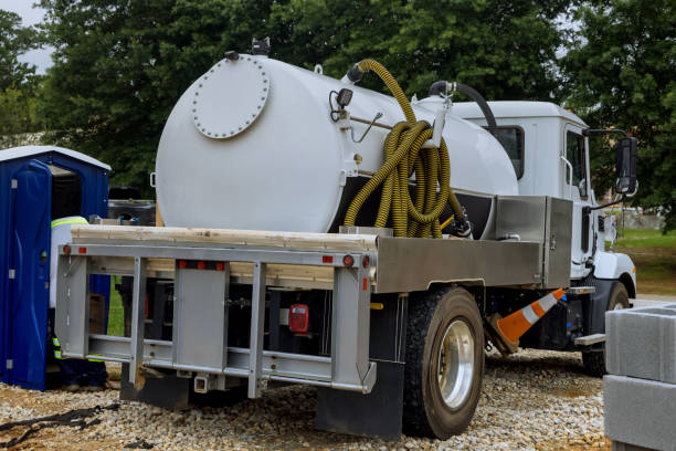 Portable Toilet Options We Offer in Coldwater, MS